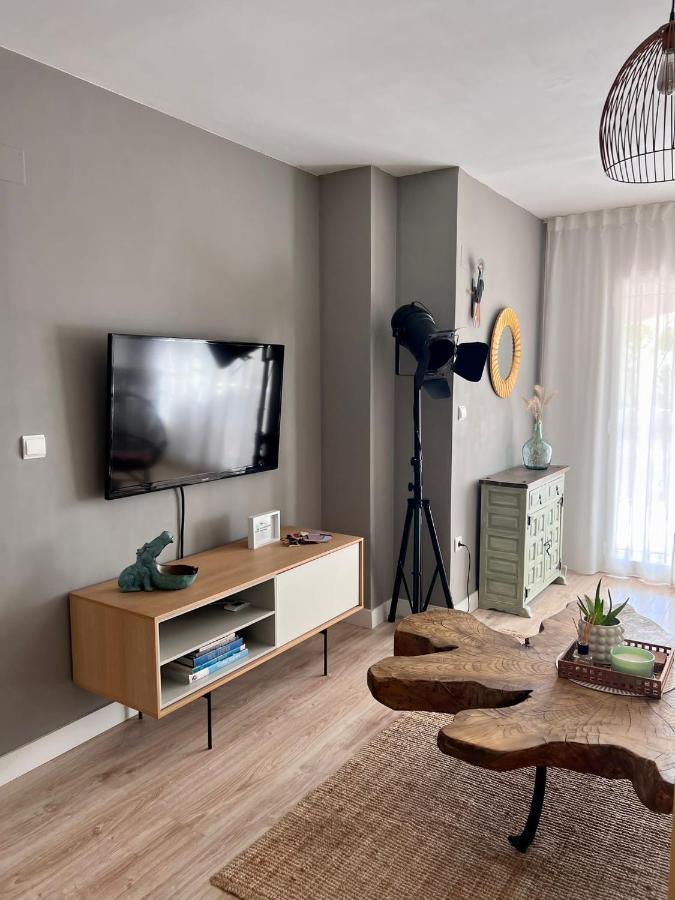 Suite Bonalba Alicante Exterior photo