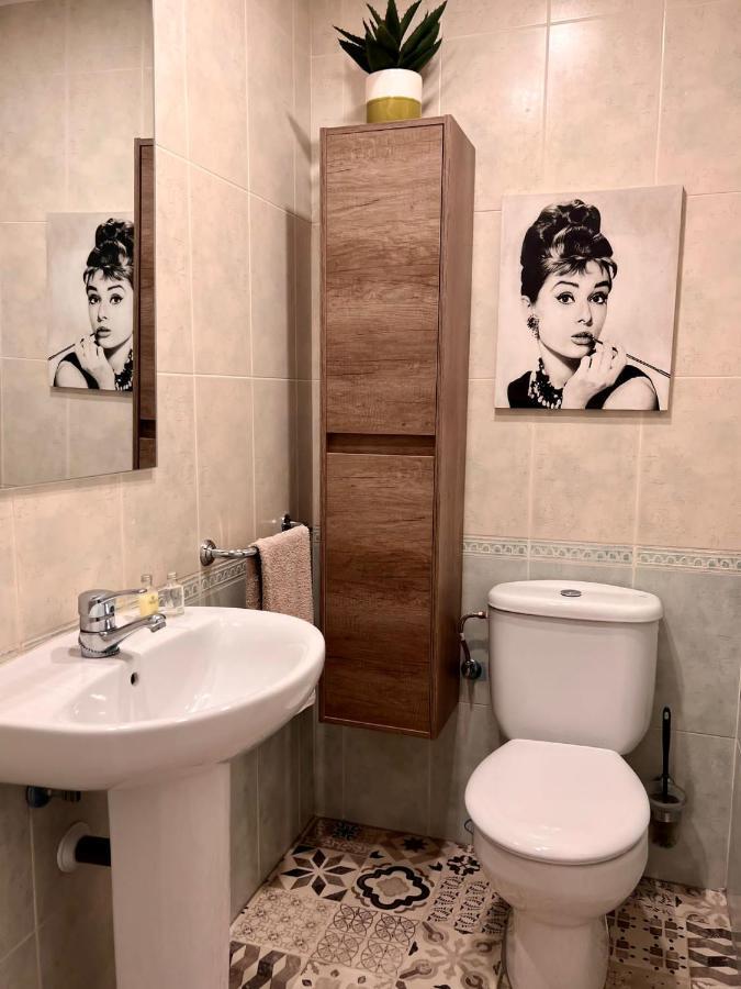 Suite Bonalba Alicante Exterior photo